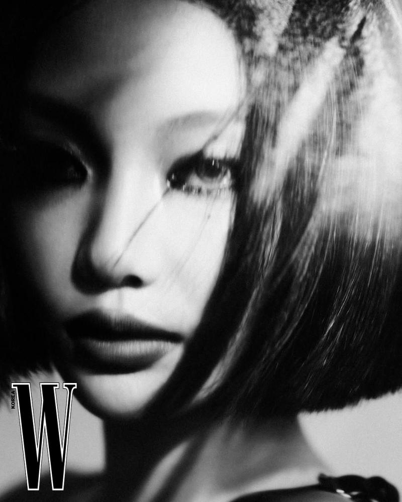 에스파 닝닝 W