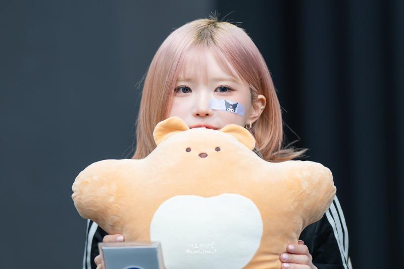 프로미스나인 송하영