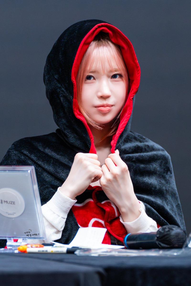 프로미스나인 송하영