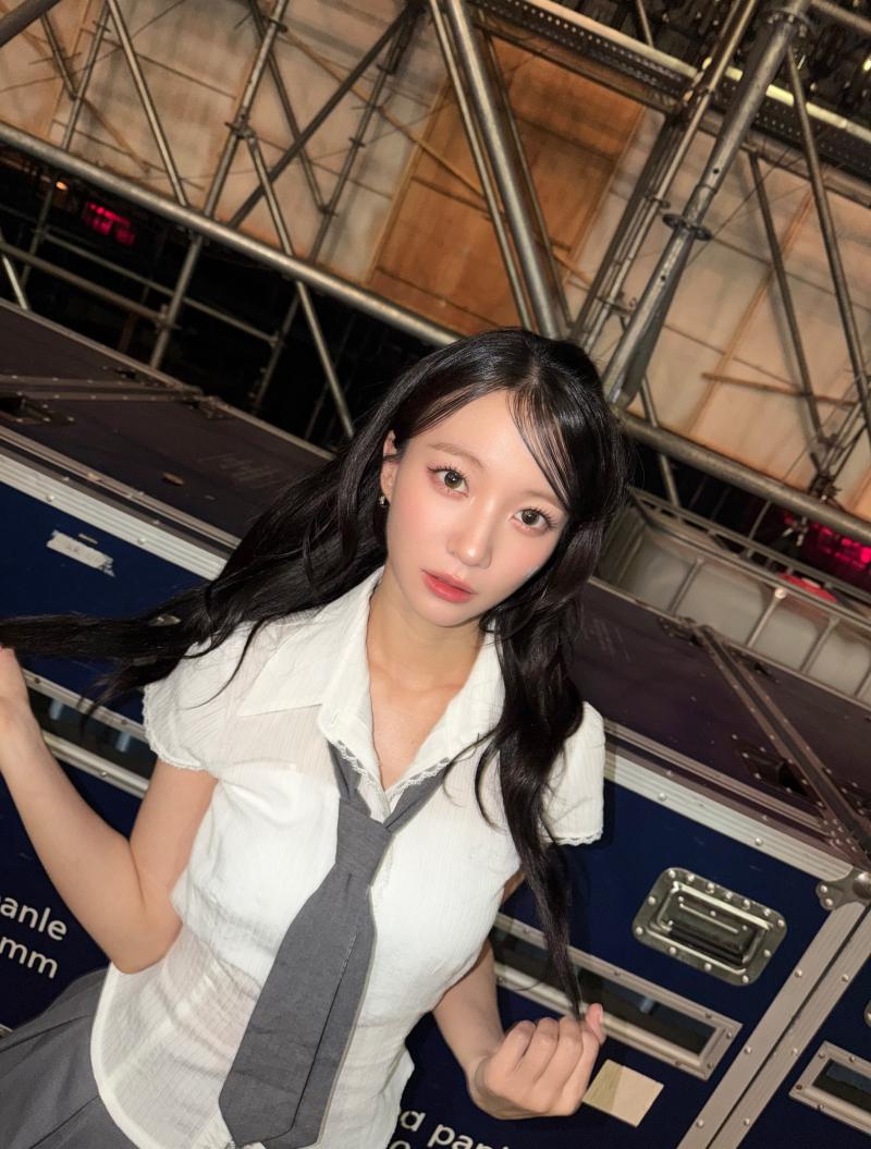 효정 미미 유빈 승희 오마이걸 260904 전북도민체육대회 개막축하공연