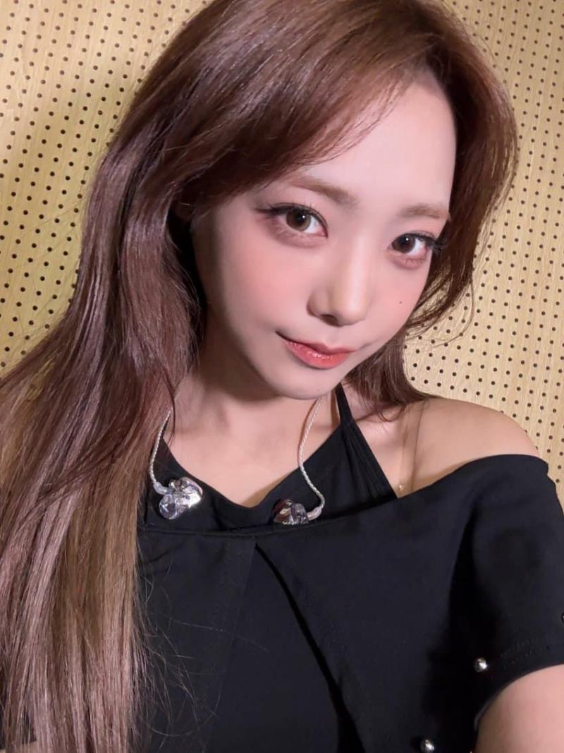 효정 미미 유빈 승희 오마이걸 260904 전북도민체육대회 개막축하공연