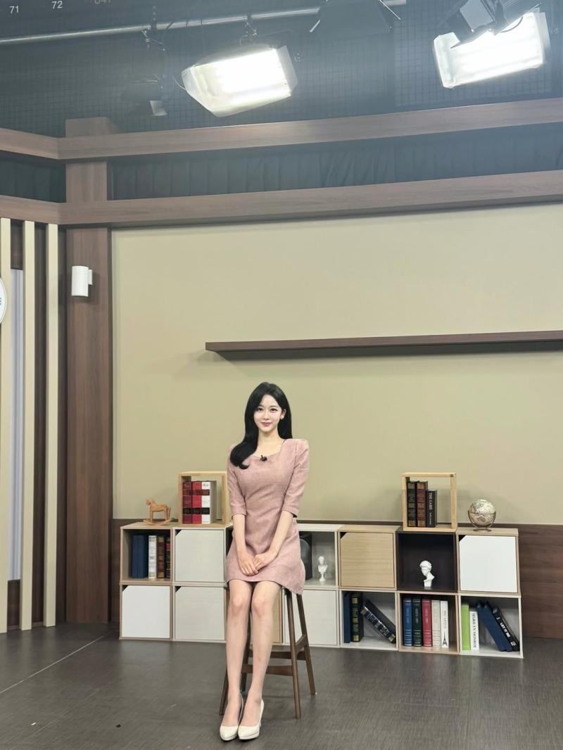 황지연 아나운서