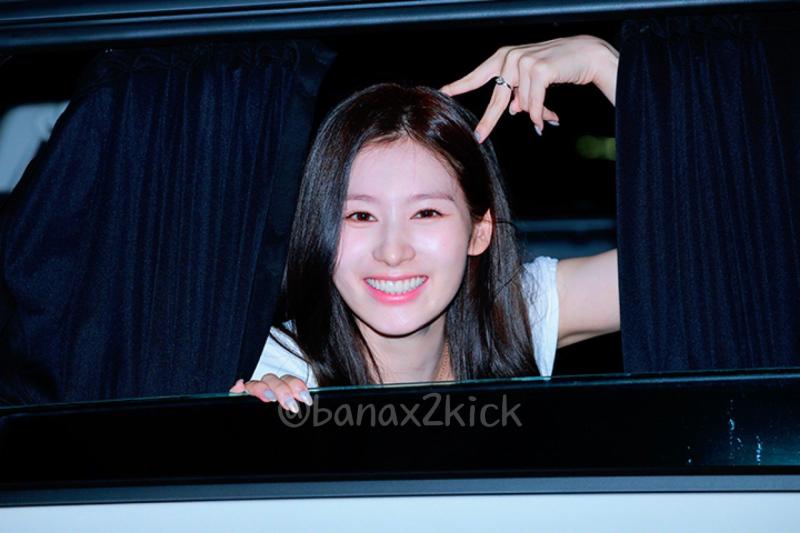 트와이스 사나