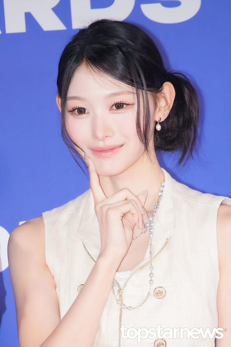 260906 SKA 레드카펫 리센느