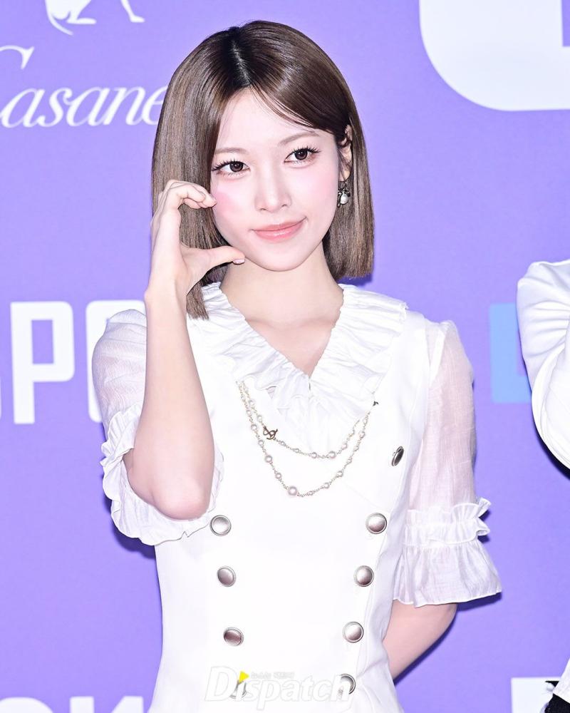 260906 SKA 레드카펫 리센느