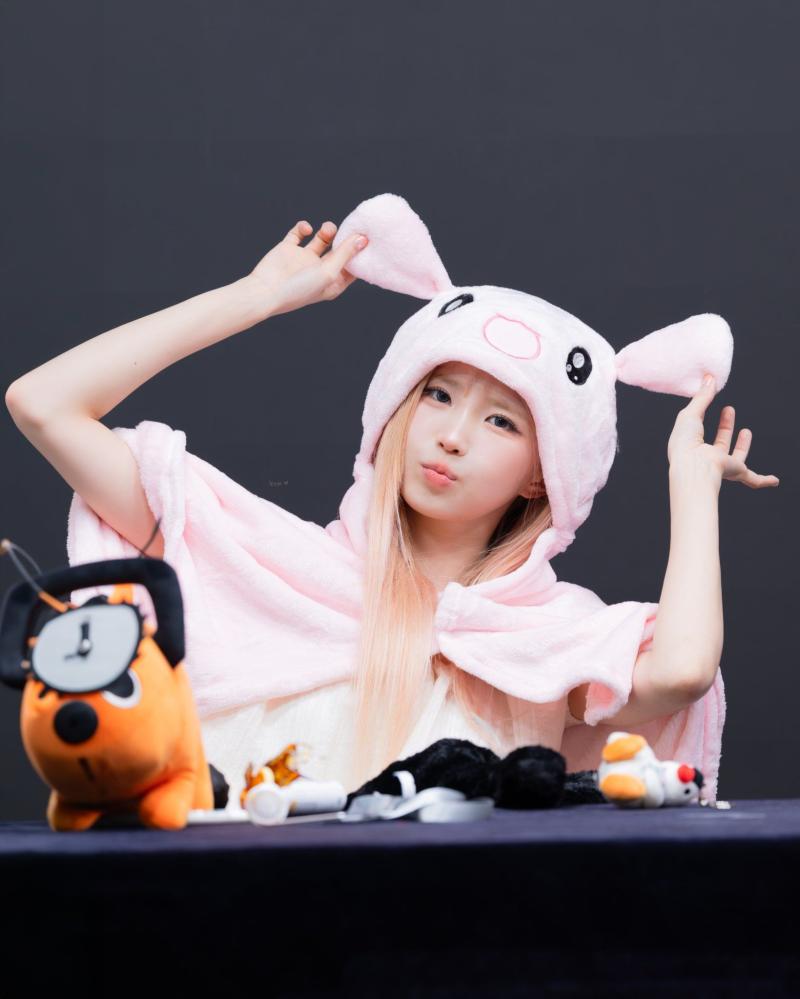 프로미스나인 송하영