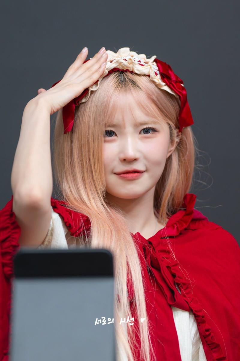 프로미스나인 송하영