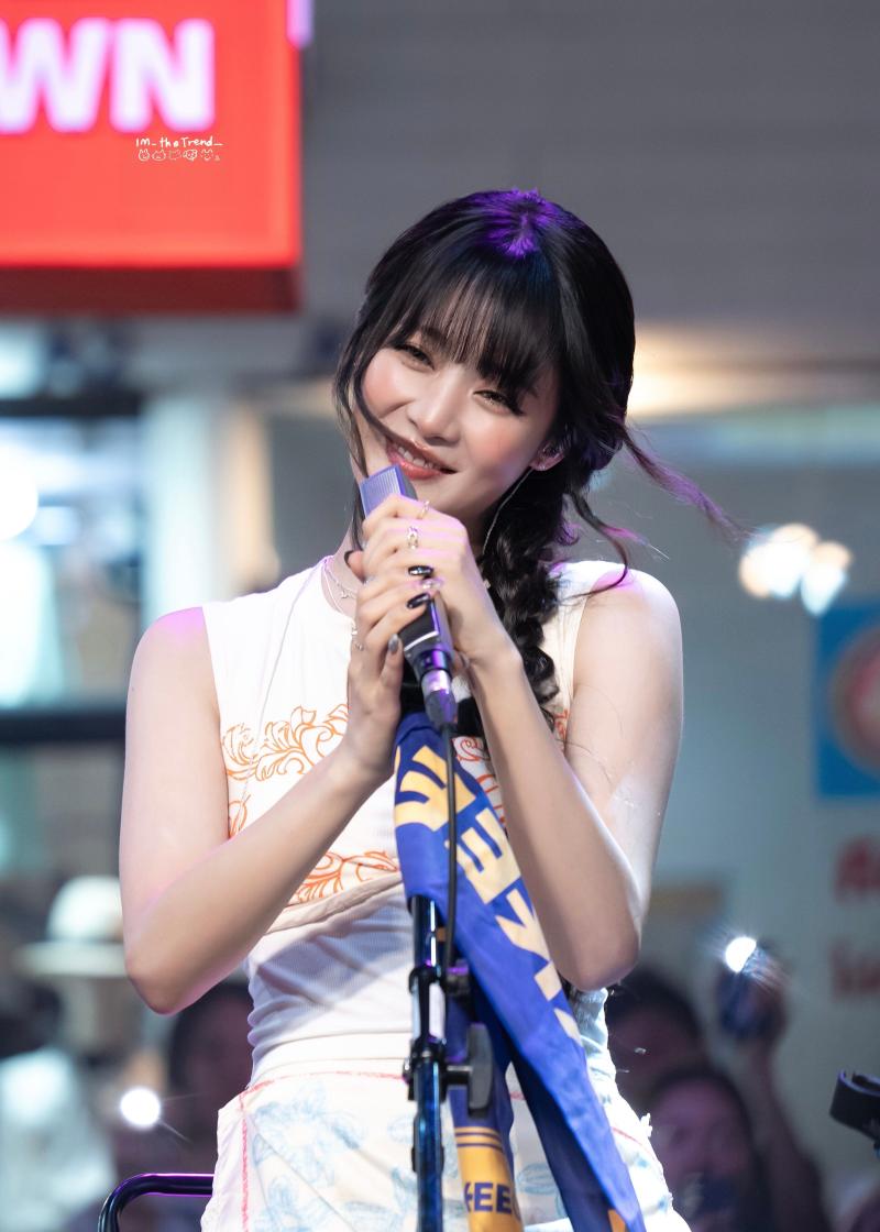 권나라 SNS