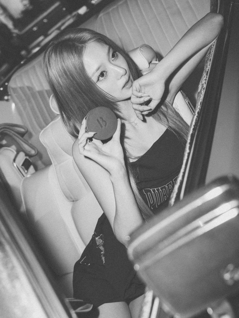 프로미스나인 이나경 백지헌