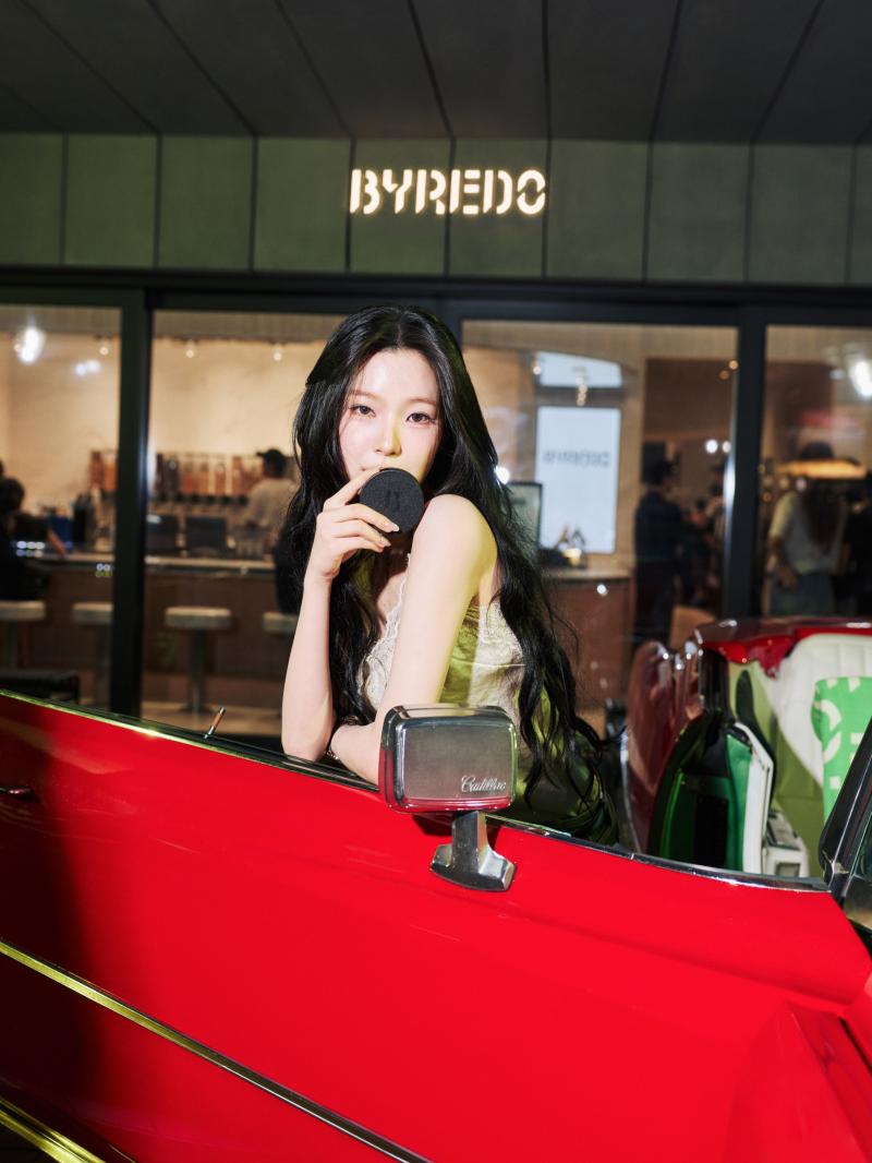프로미스나인 이나경 백지헌