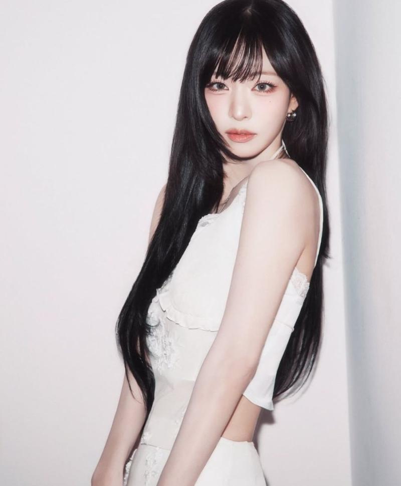 프로미스나인 이채영