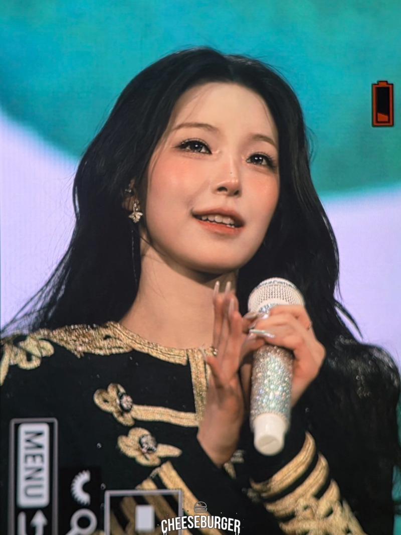 프로미스나인 백지헌