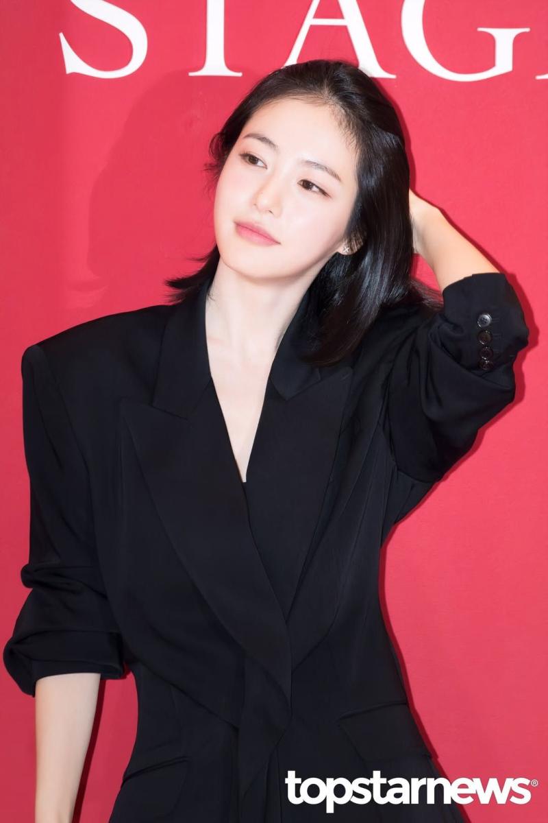 디올 뷰티 루즈 신예은