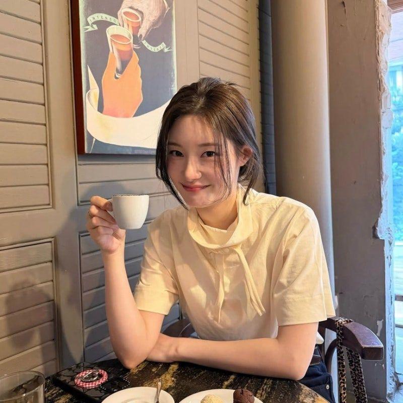 정채연