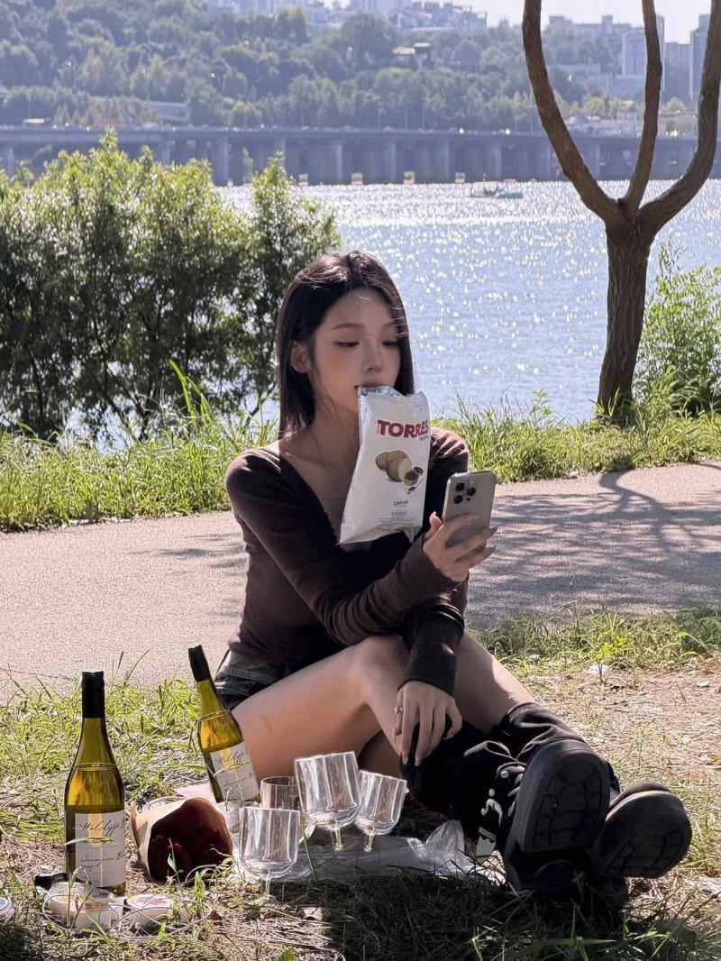 이채연
