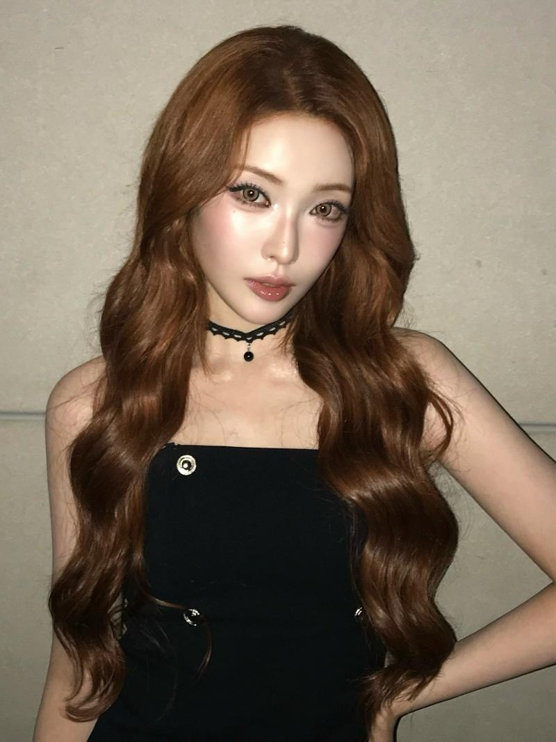 MEOVV (미야오) 안나