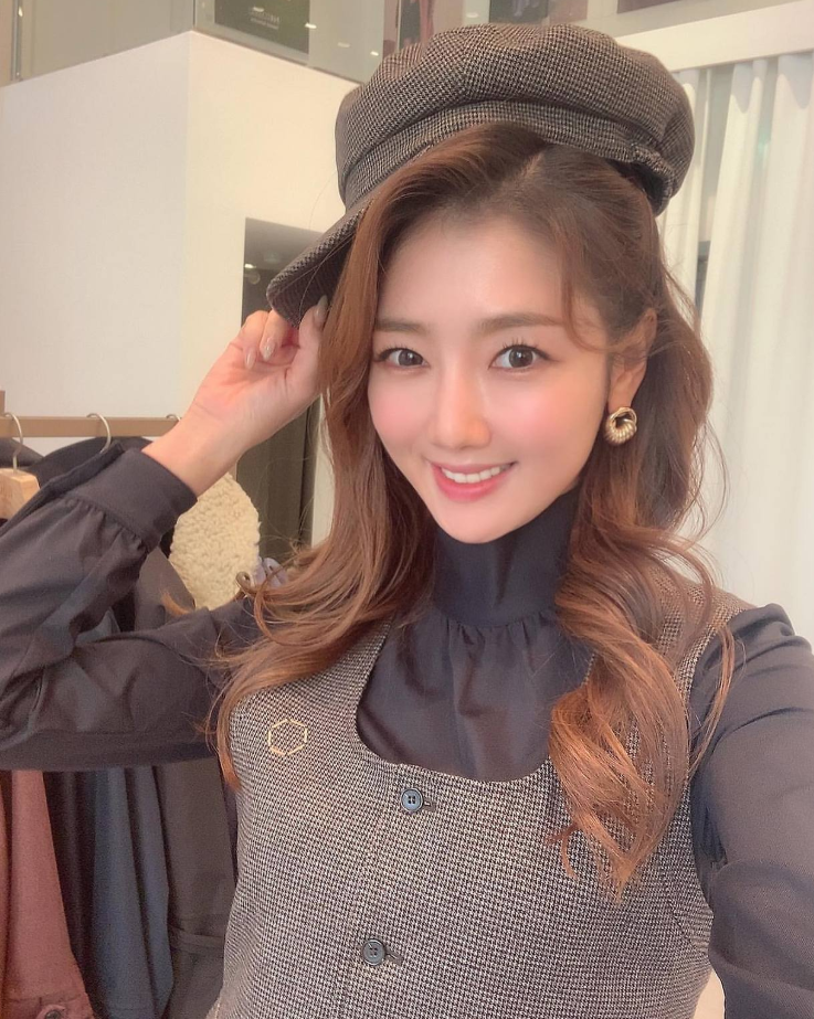 장효윤 아나운서 피지컬 여신