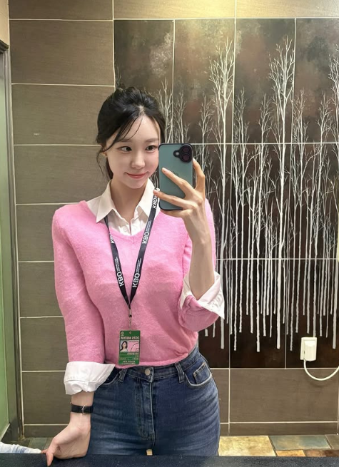 이지현 아나운서 은은한 슬랜더