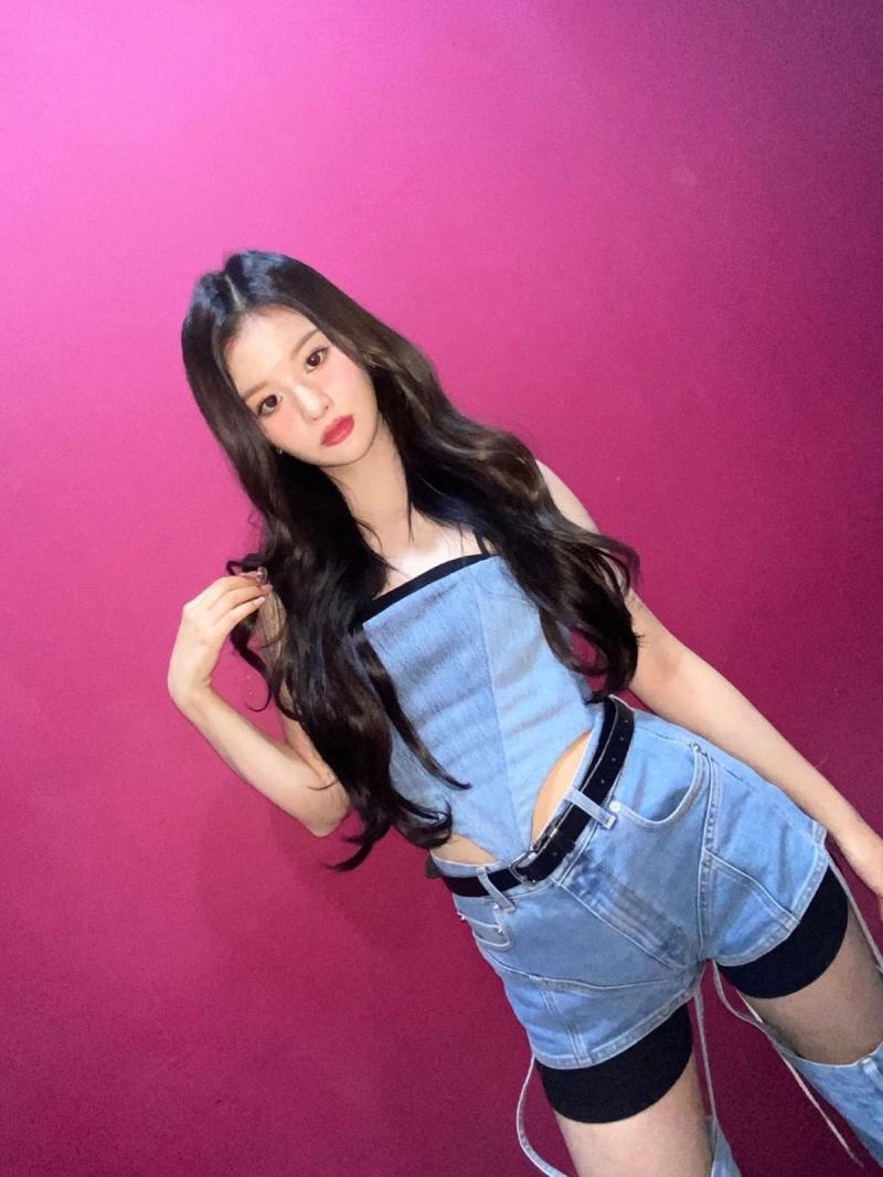 NMIXX (엔믹스) 설윤