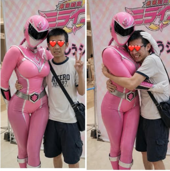 핑크레이디랑 사진 찍은 남자