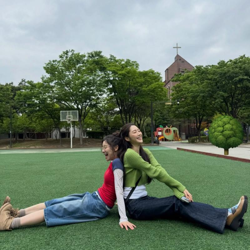 공지호 인별 with 김혜준 김아영
