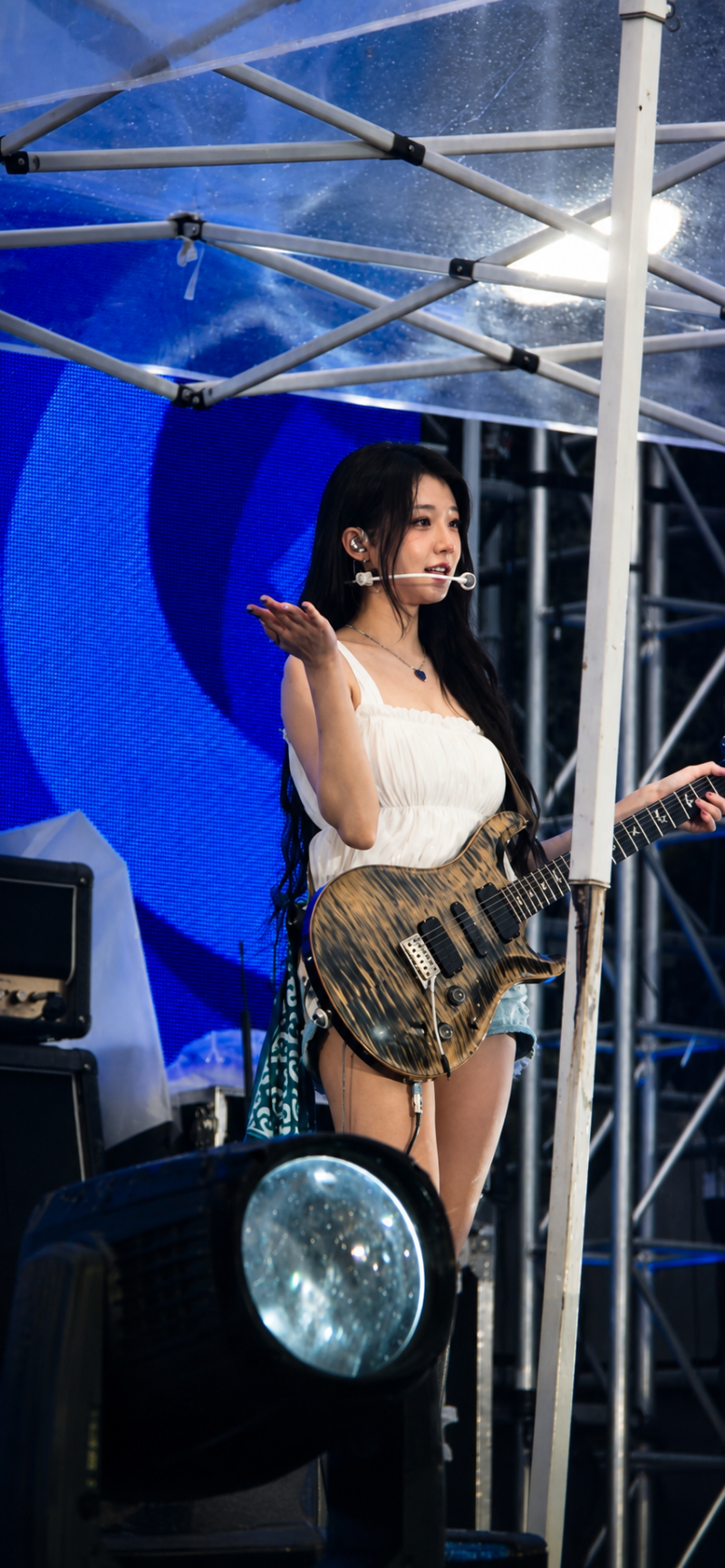 QWER 히나