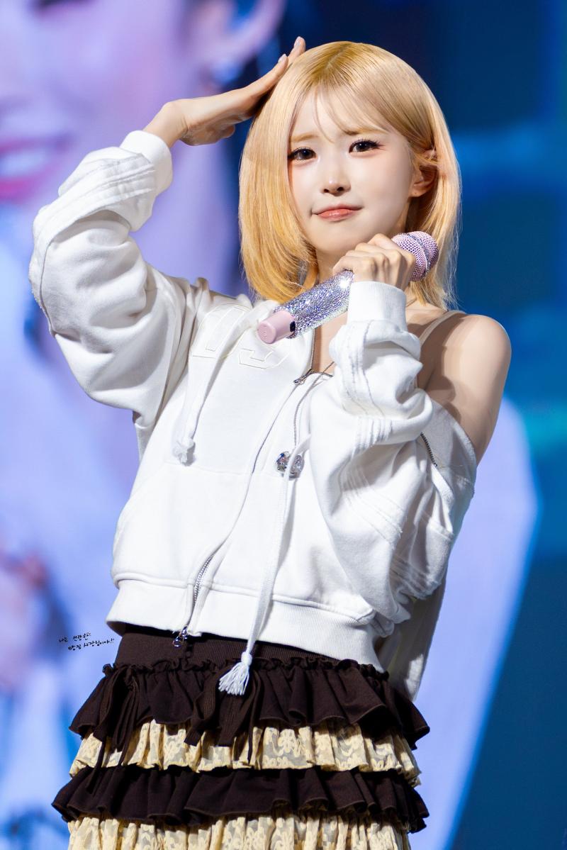 프로미스나인 송하영 TOMORROW GLOW in 서울콘서트 260906