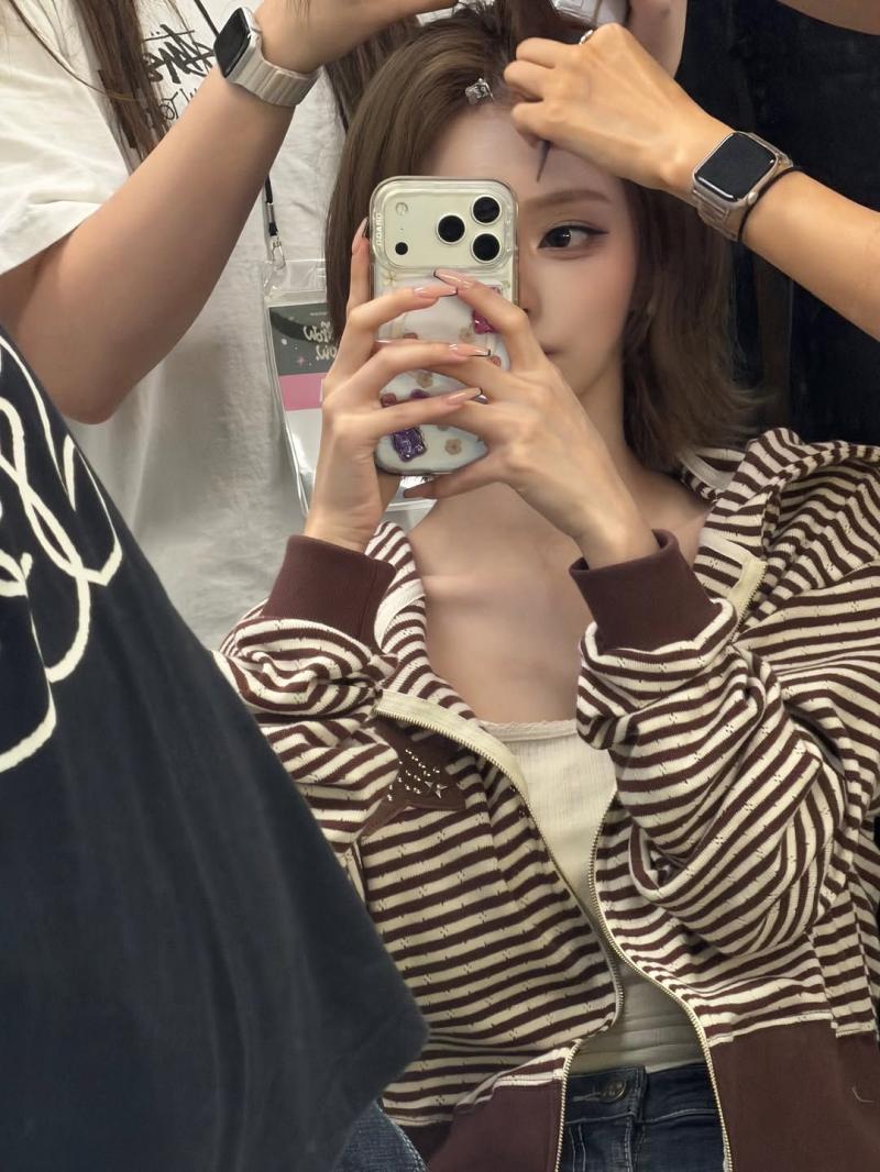 프로미스나인 이나경