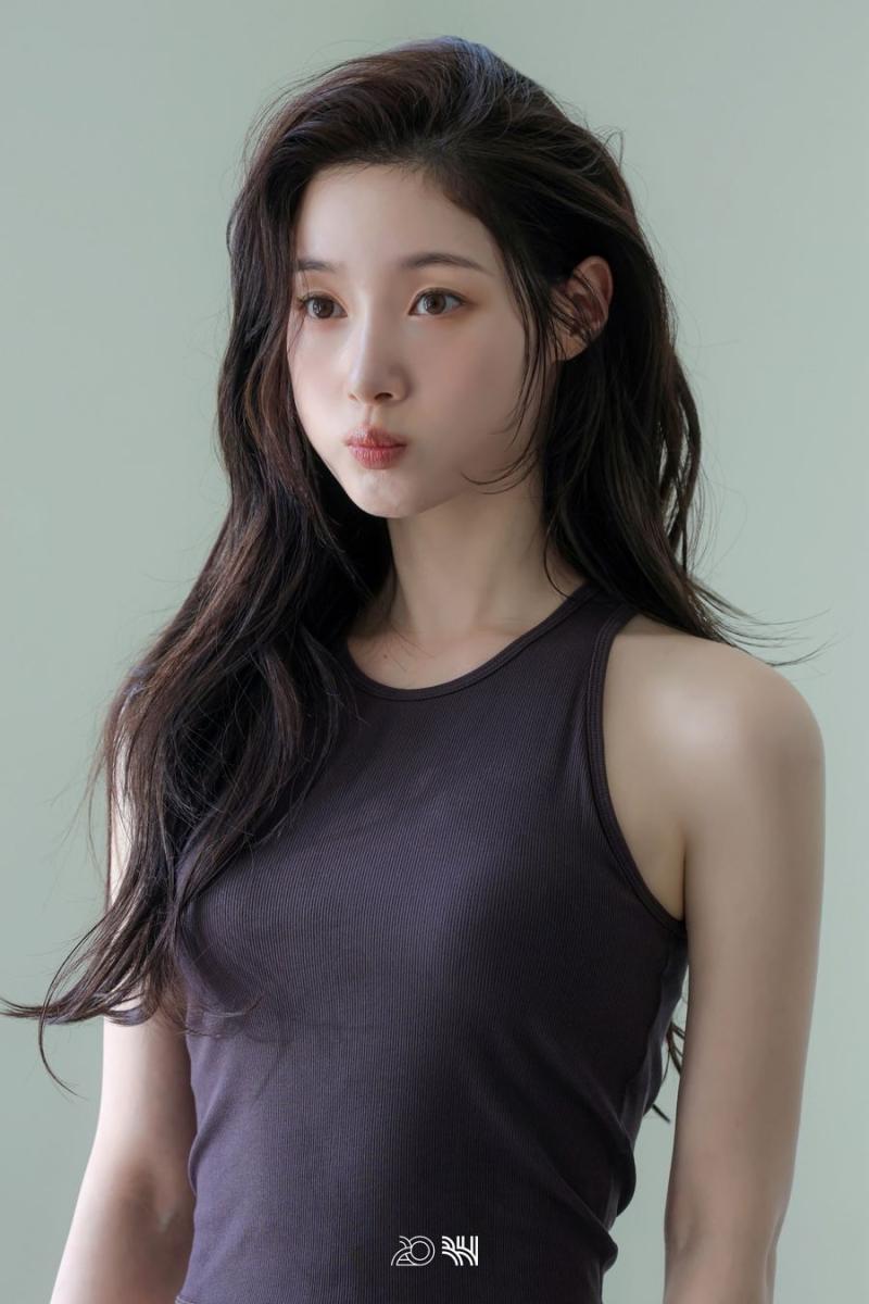 정채연