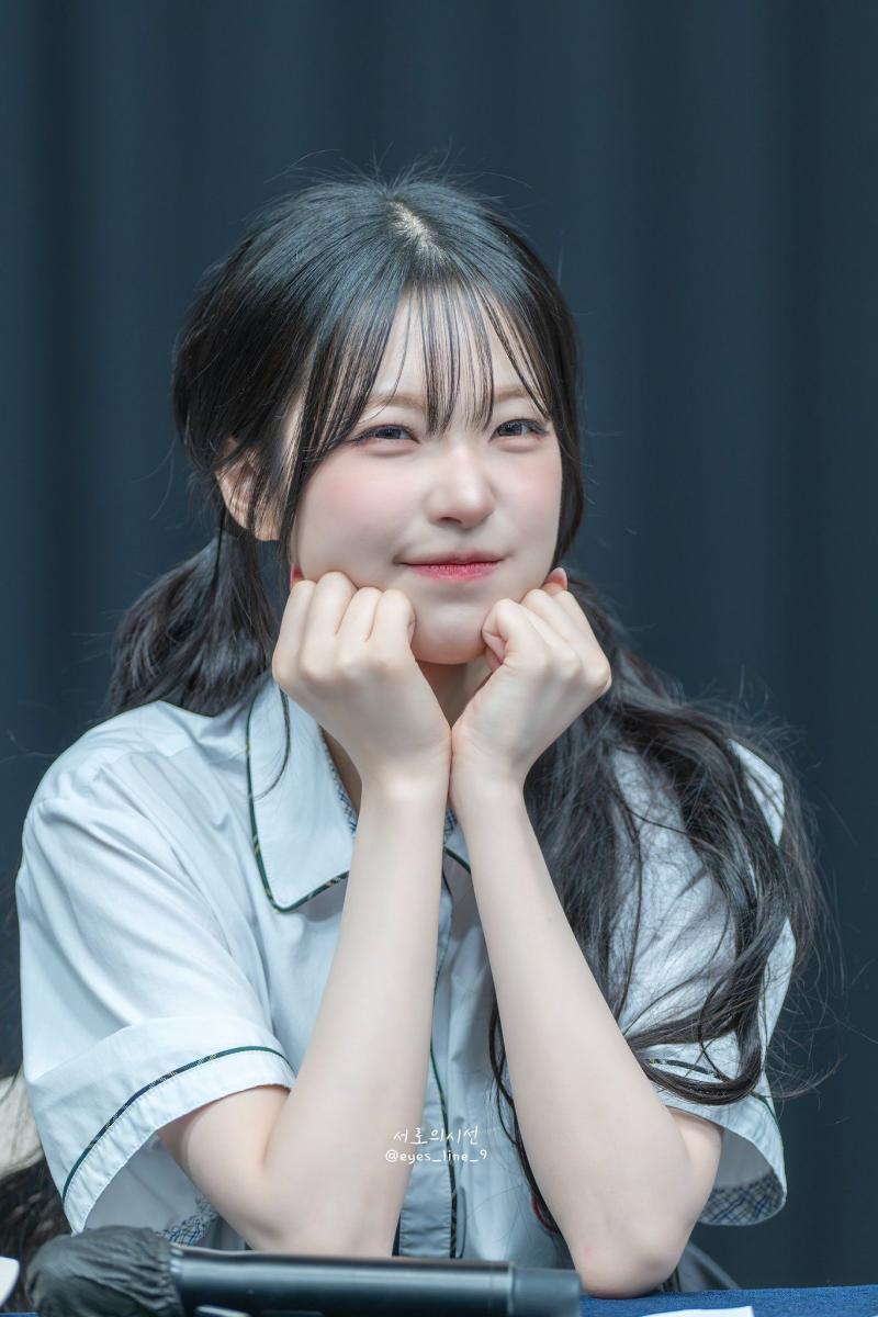 프로미스나인 백지헌