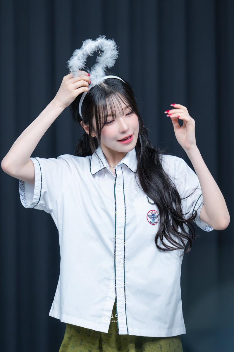 프로미스나인 백지헌