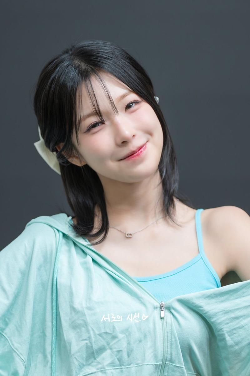 프로미스나인 백지헌