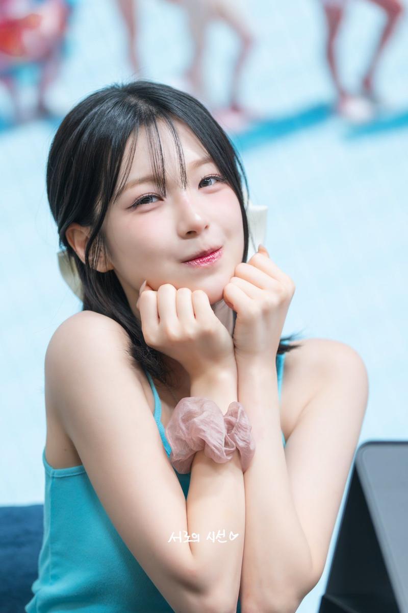 프로미스나인 백지헌