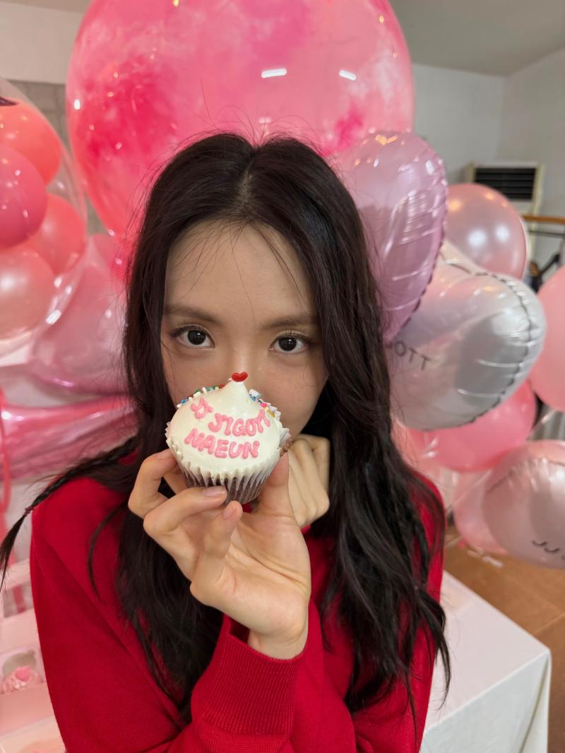 손나은