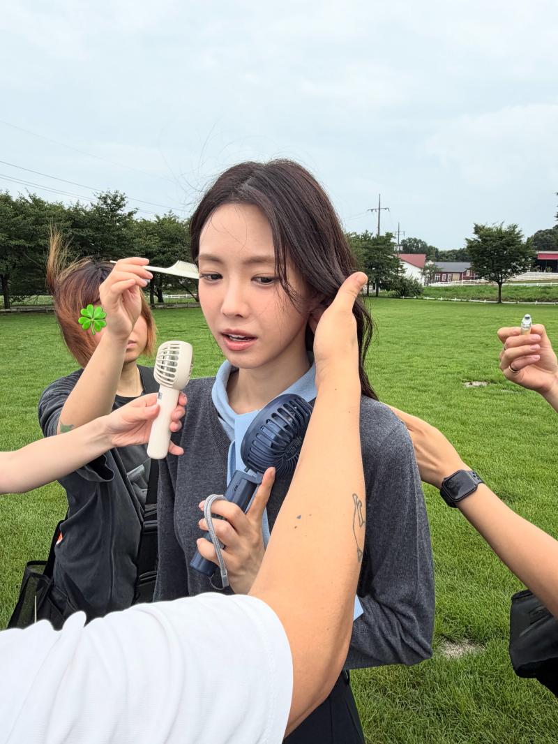 손나은