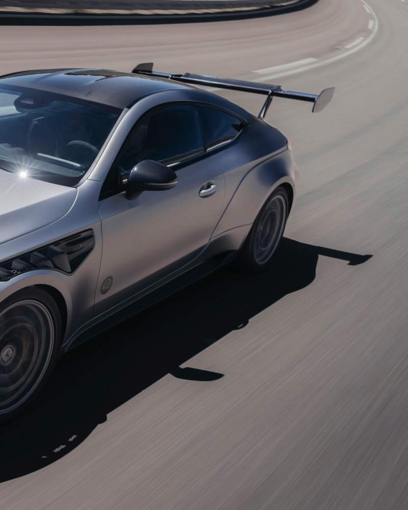 30대 한정판 벤츠 CLE646 AMG 공개