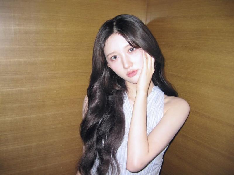 아이브 가을,레이