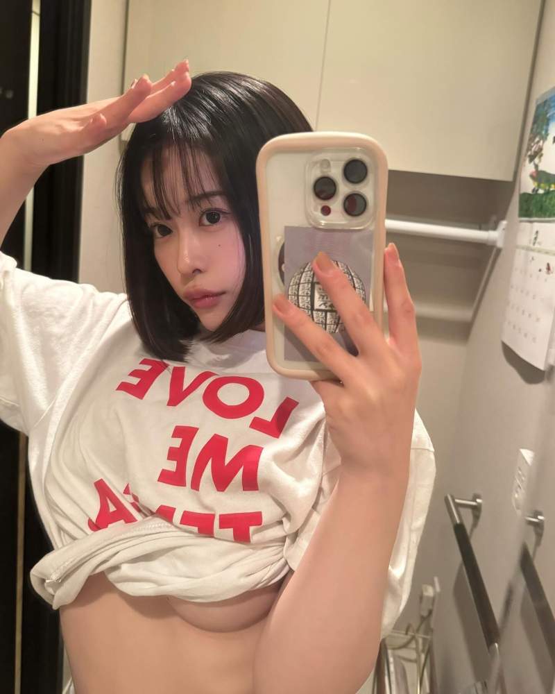얼마전 AV배우 은퇴하고 소설가로 데뷔한 처자 (스압)