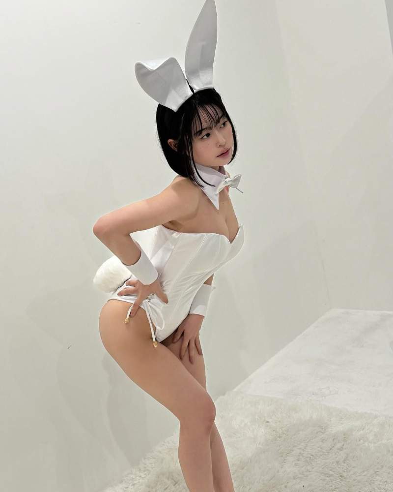 얼마전 AV배우 은퇴하고 소설가로 데뷔한 처자 (스압)