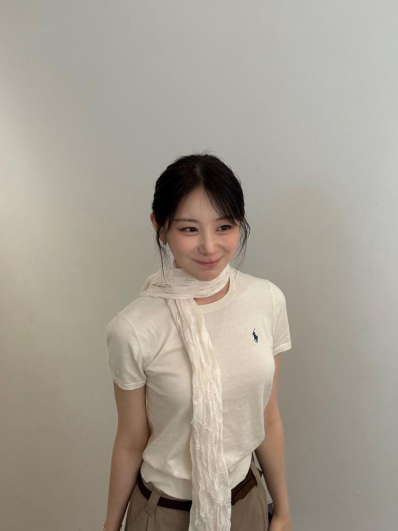 이채연