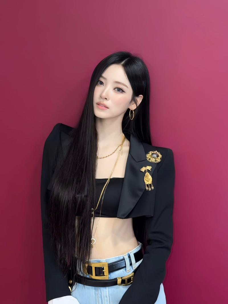 아일릿 (ILLIT) 민주