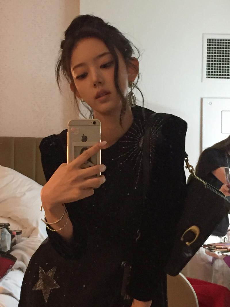 KiiiKiii (키키)
