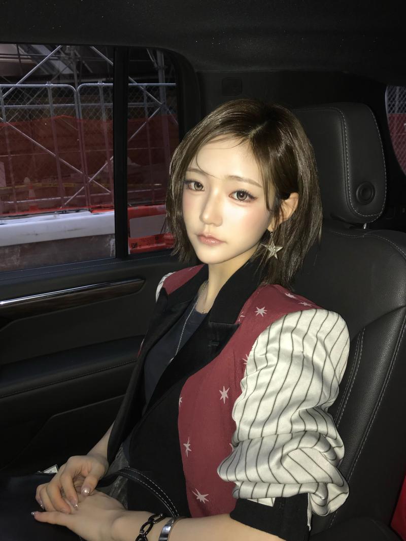 KiiiKiii (키키)