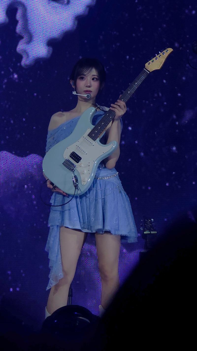 QWER 히나