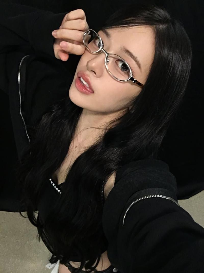 아이브 안유진