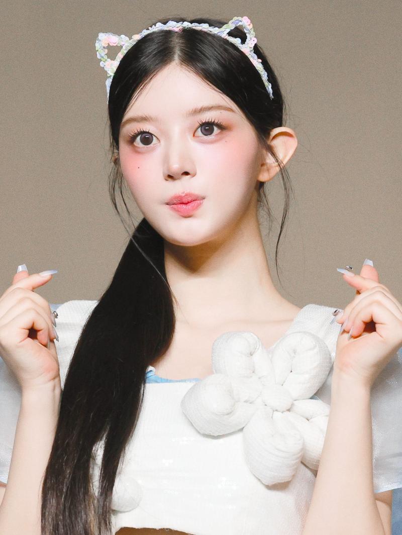 아일릿 (ILLIT) 민주