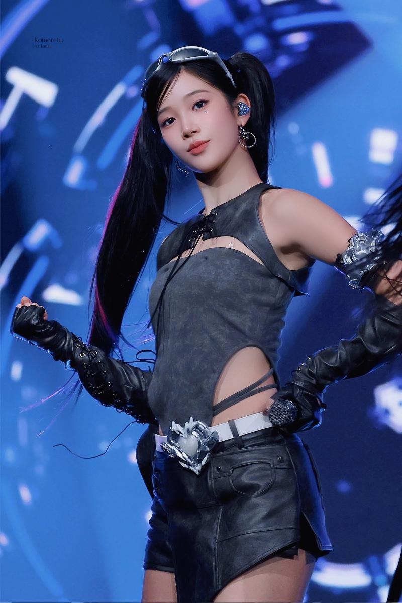 르세라핌 카즈하 260913 BLIZZCON