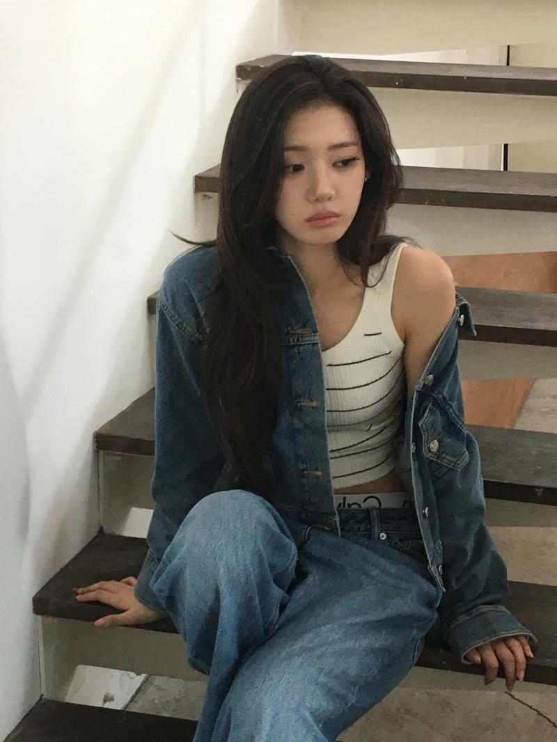 베이비몬스터 로라