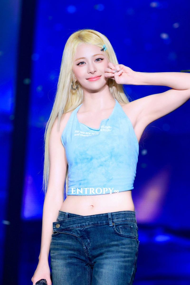 르세라핌 허윤진
