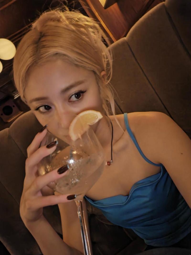 르세라핌 김채원,허윤진